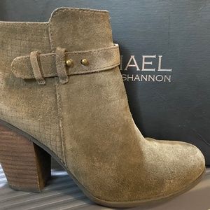 Women’s boots